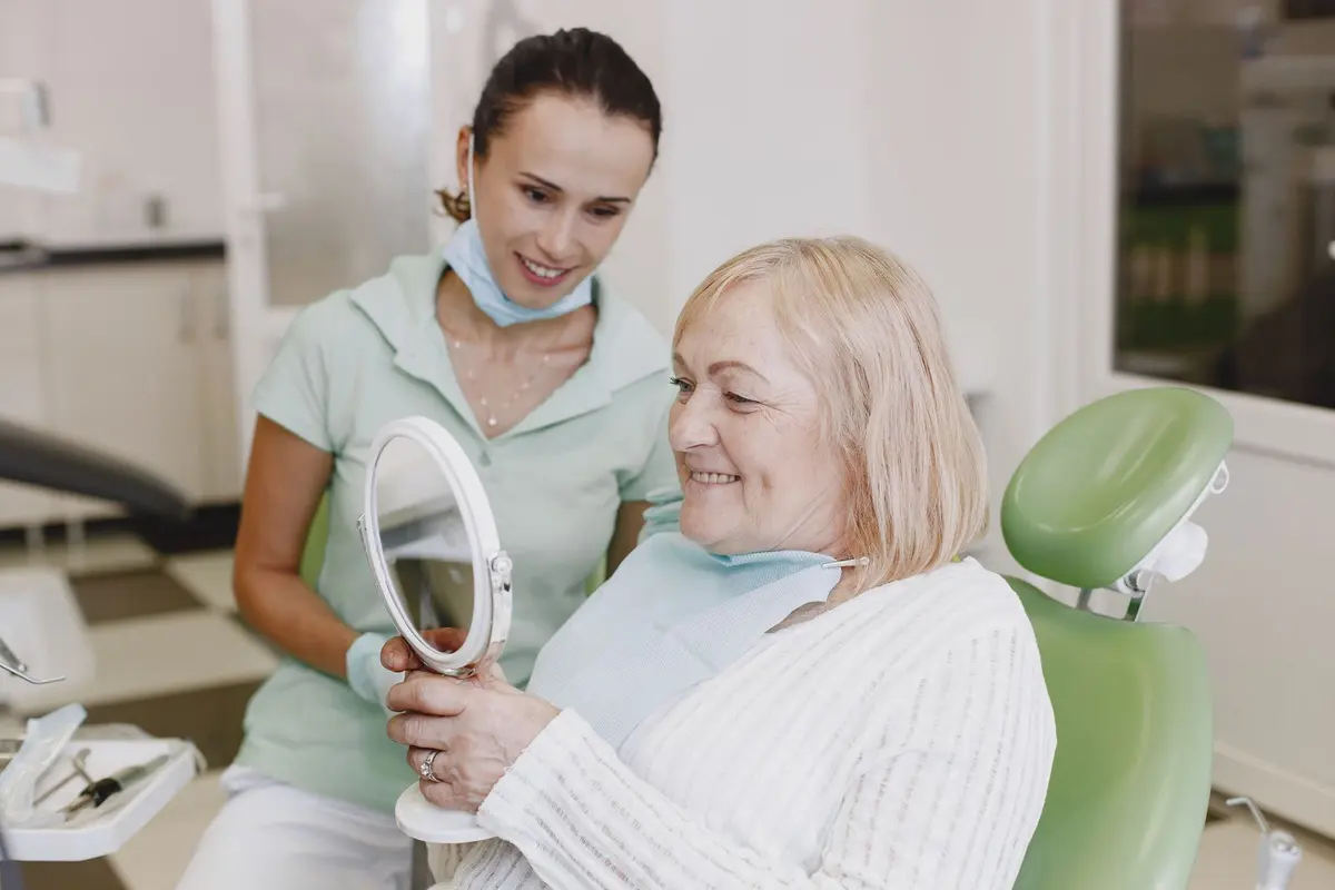 Teeth Whitening at Pinnacle Dental in Holladay, Utah